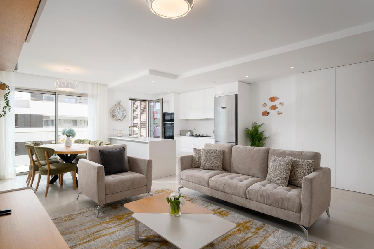 Charming New 2 Bedroom Built 2023 Apartment *